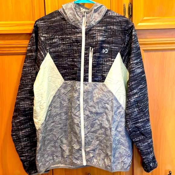 Men’s Golite ReGreen ultralight packable running shell medium - Picture 1 of 11